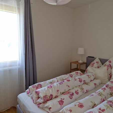 Appartement Fiffinjo พีเซนดอร์ฟ ภายนอก รูปภาพ